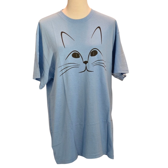 Delta Pro Weight Cat Face Graphic T-Shirt Sky Blue Women size L NWT - Picture 2 of 11